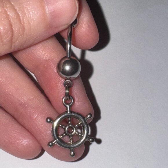 Pink Gem Nautical Wheel Design Dangle Belly Ring - Picture 10 of 12
